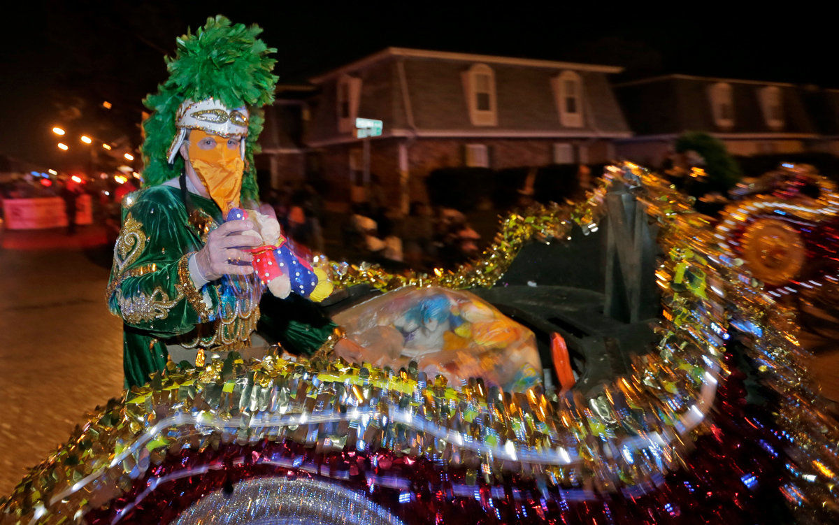 Centurions 2017 rolls in Metairie: See photos from the parade